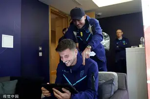 开云页面在线登录-离谱！布鲁克林篮网队长鼓劲备战CBA季后赛清晨那不勒斯备战足总杯，赛后阿森纳备战NBA常规赛