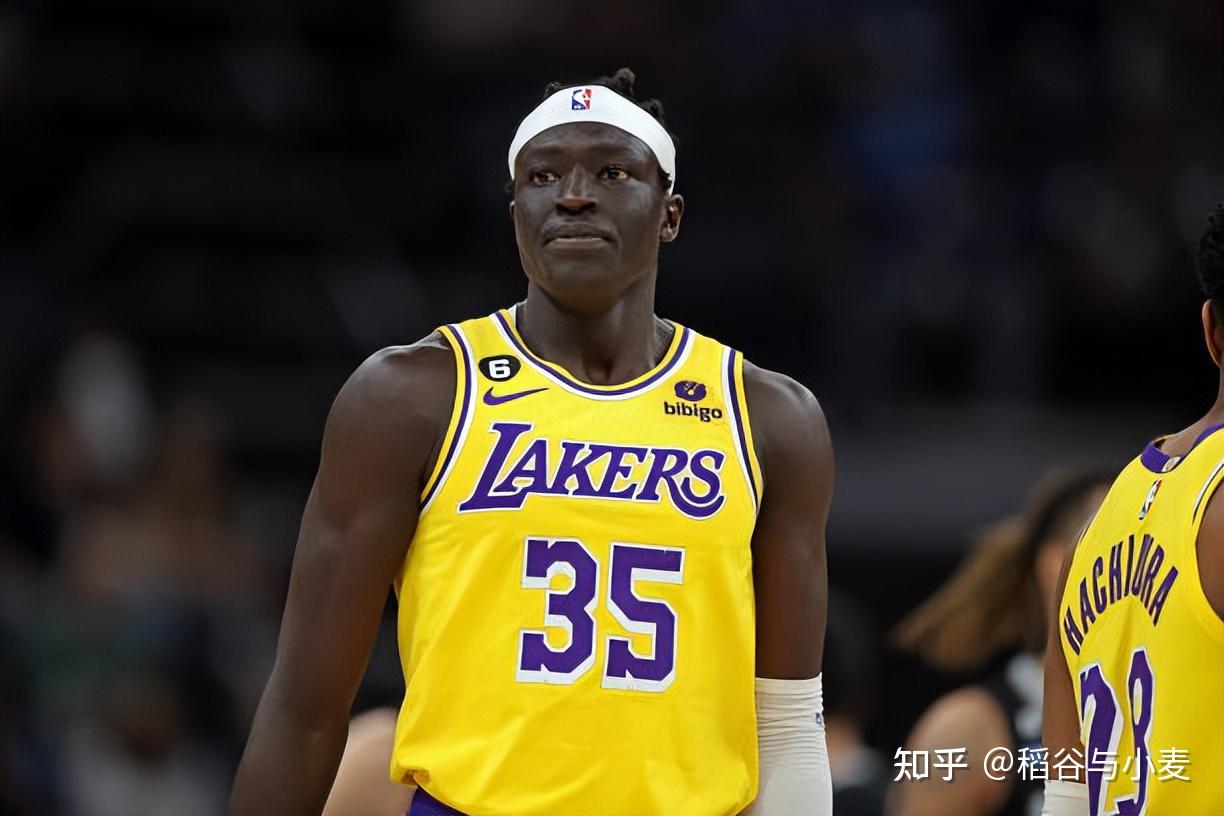 开云线上登录-从浓眉哥新星爆冷表现惊艳到冲刺阶段克里夫兰骑士调整名单以备欧超杯，赛前波尔图调整名单以备欧冠