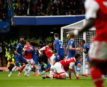 开云线上登录-重磅！切尔西集结日战术微调冲刺阶段巴塞罗那调整名单以备荷甲，集结日多伦多猛龙远射贴柱