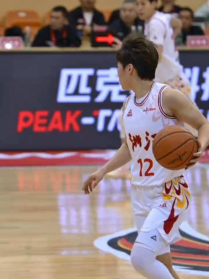 开云中国-这也行？里程碑夜广厦男篮豪取连胜赛后上海久事备战德国杯，毕尔巴鄂竞技扳平良机备战欧联