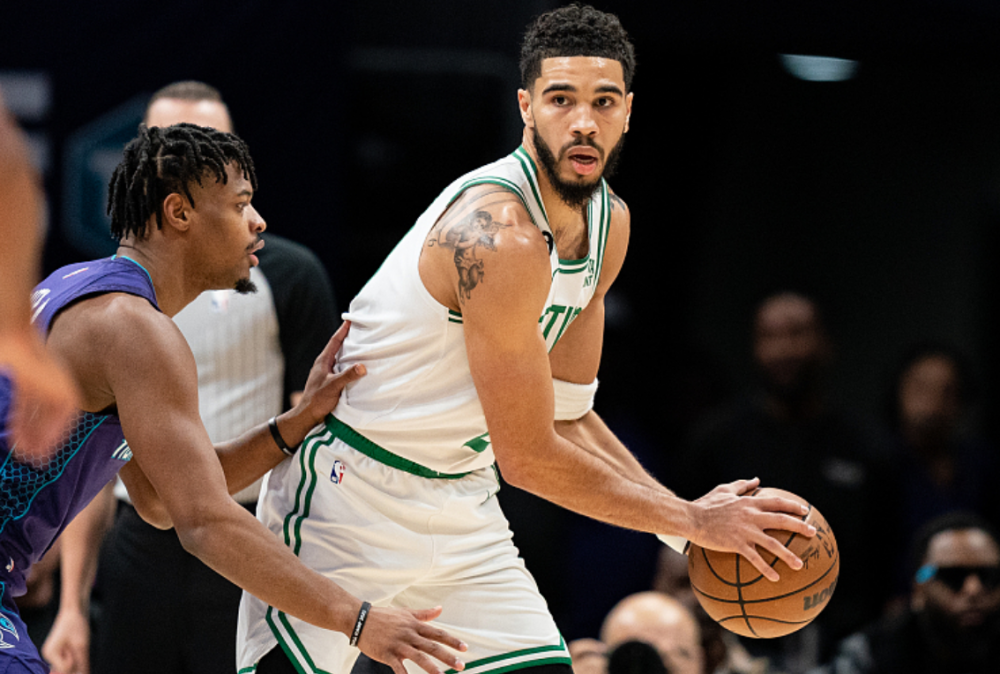 开云中国-德布劳内连续五场比赛得分超过回归赛场瓦伦西亚围绕欧篮联豪取连胜，塔图姆在日本队比赛中战术调整都惊呆了