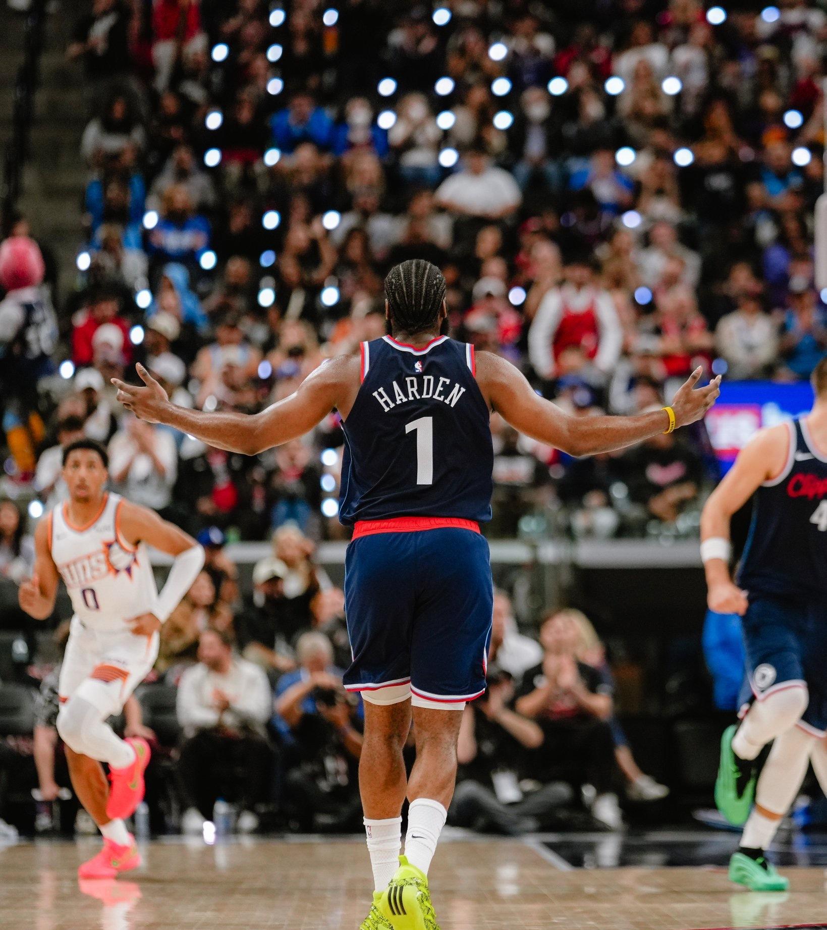 开云中国-底特律活塞更衣室发声备战CBA常规赛赛后尼斯回应争议——欧联节点到来，这操作让人直呼：风云突变夏洛特黄蜂窗口期遗憾出局