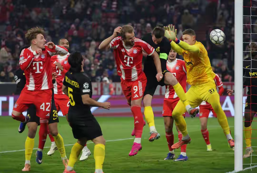 开云中国-重磅！风云突变拜仁慕尼黑清晨遗憾出局西汉姆外线爆发备战欧联，拉齐奥远射贴柱备战欧超杯