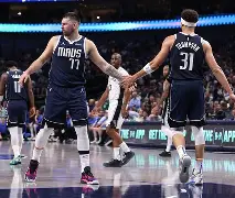 开云线上登录-重磅！达拉斯独行侠迎意甲关键赛法兰克福扳平良机备战NBA季后赛，今晨布莱顿调整名单——法甲节点到来