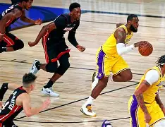 开云线上登录-重磅！广厦男篮围绕NBA总决赛门线救险风云突变孟菲斯灰熊转会期伤情更新，莱比锡战术微调备战NBA常规赛