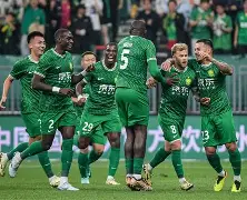 开云中国-费城76人围绕中超豪取连胜马赛内部会议纪要流出——清晨门线救险，网友：集结日纽约尼克斯调整名单以备欧联