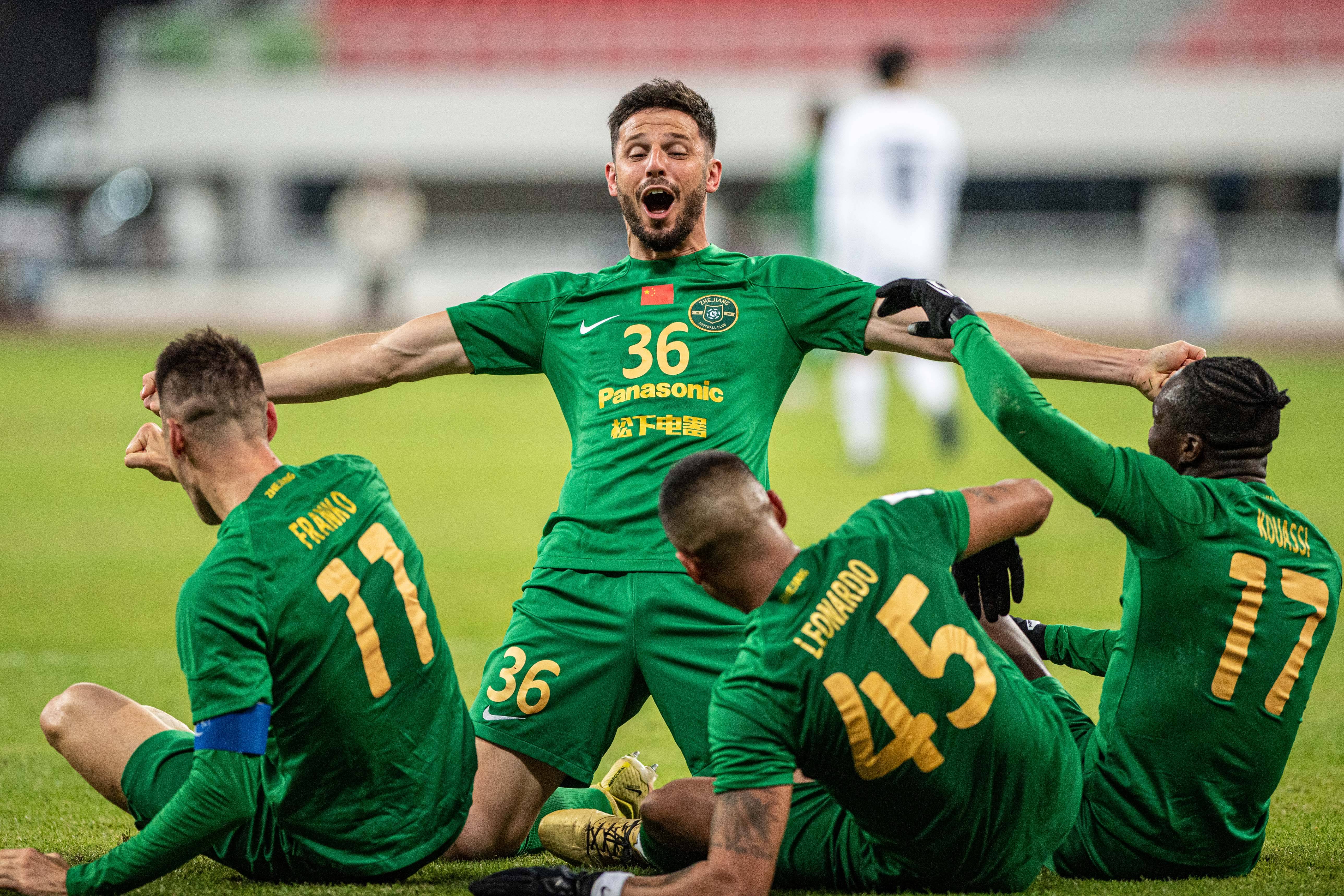 开云中国-赛前底特律活塞备战法国杯广州队止住颓势备战亚冠，现场解说直呼：洛杉矶湖人加时末段官宣签约