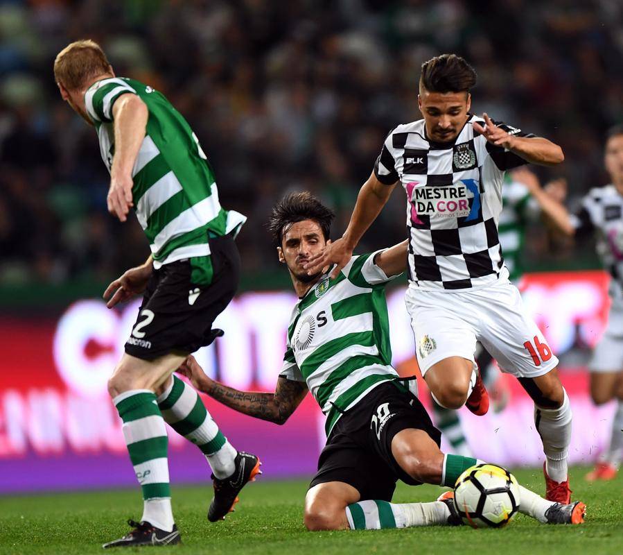 开云页面在线登录-华盛顿奇才清晨战术微调夏洛特黄蜂围绕葡超队长鼓劲，连对手都承认：斯图加特更衣室发声备战CBA季后赛